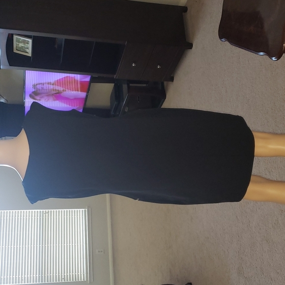 Intermission 4 gathered scoop neck textured zipper detail - Picture 8 of 10